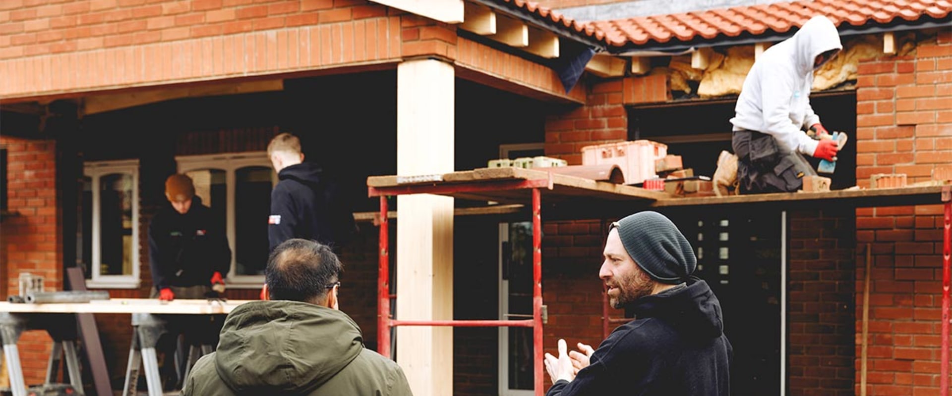 Communication and Expectations: How to Build a Successful Relationship with Your Home Renovation Contractor