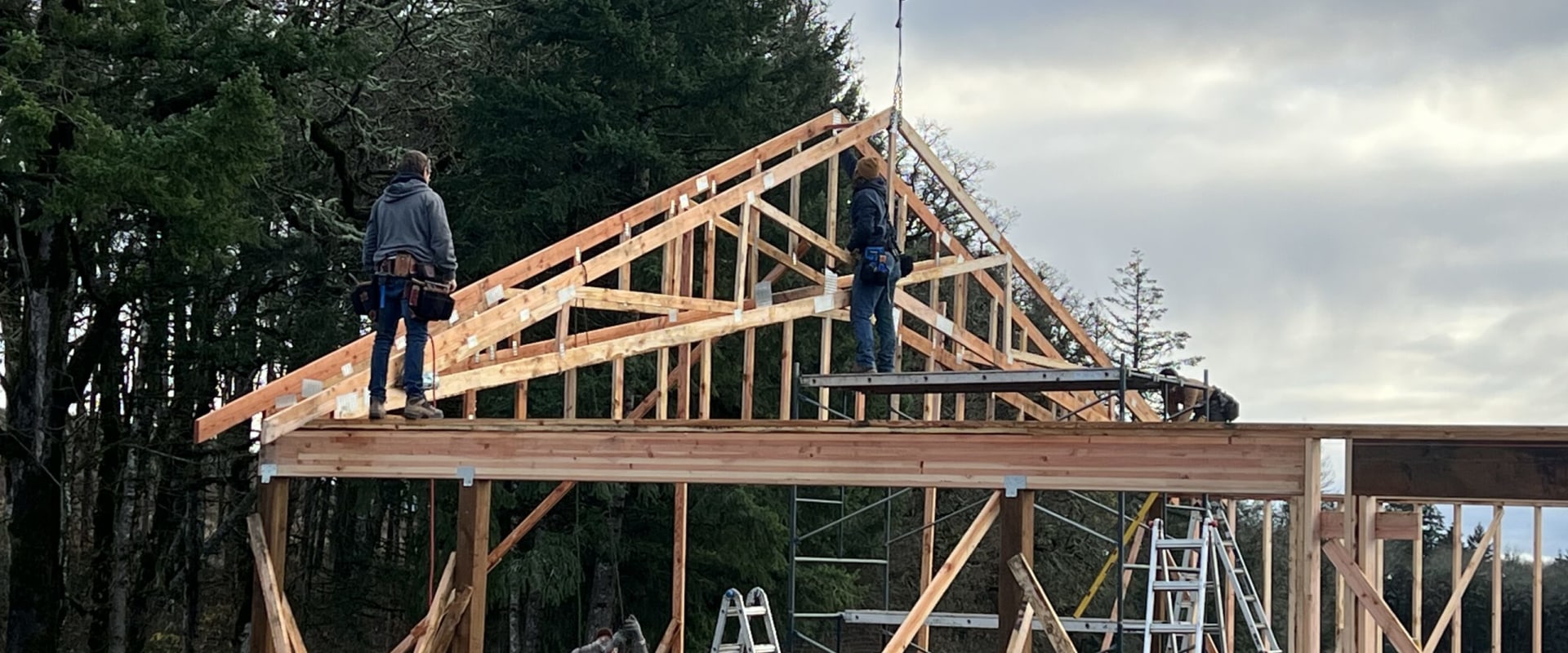 Reputation and References: A Comprehensive Guide to Choosing the Right Contractor for Your Custom Home or Renovation Project