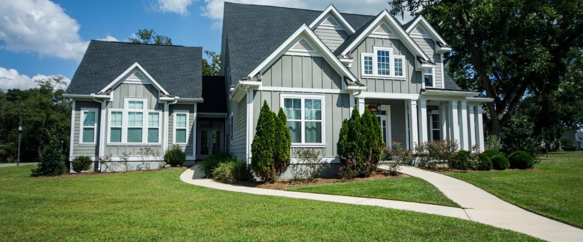 Specialties and Experience: What You Need to Know About Custom Homes and Renovations