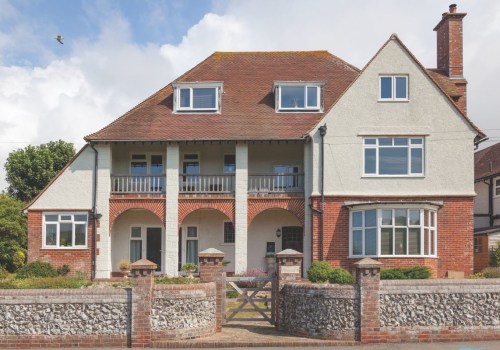 Traditional Custom Homes and Renovations: A Comprehensive Guide